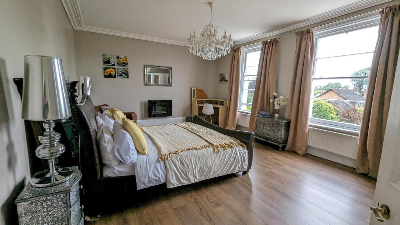 Apartment Cotswold Vip Regency *
