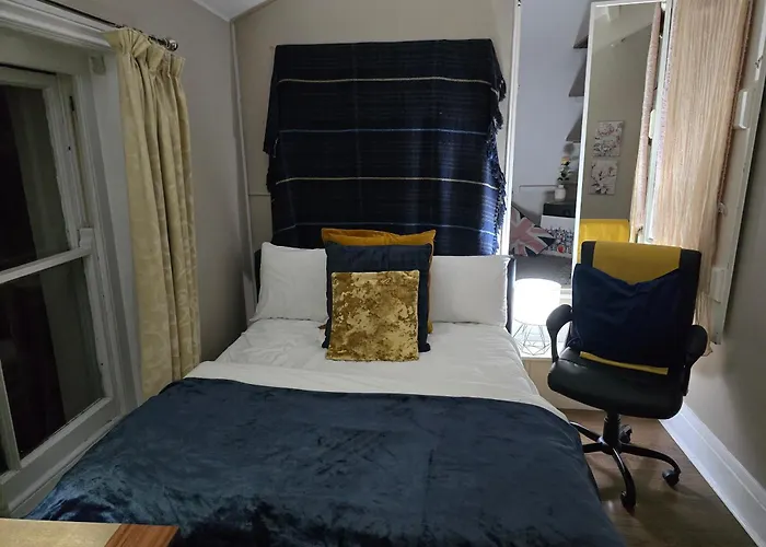 Cotswold Vip Regency Lodge